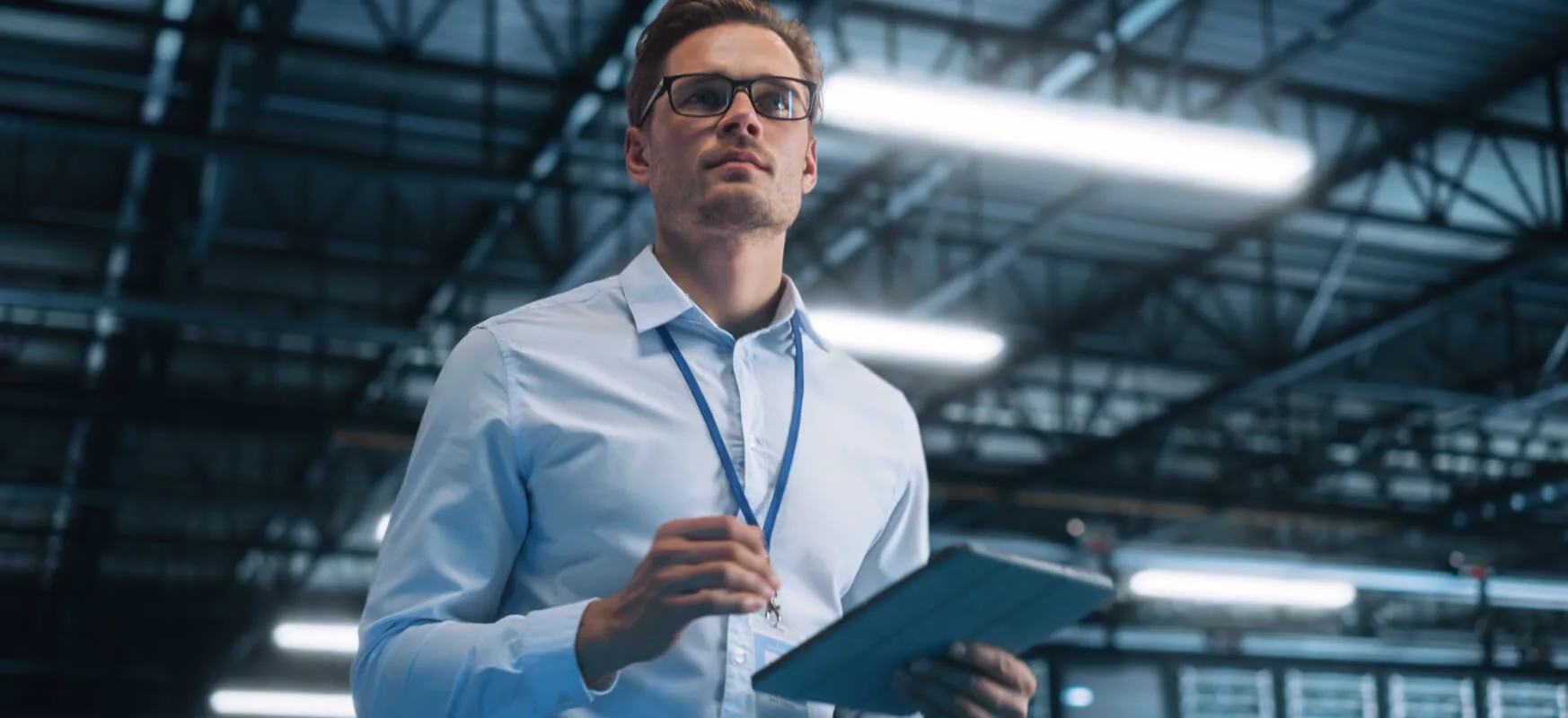 IT specialist holding a tablet