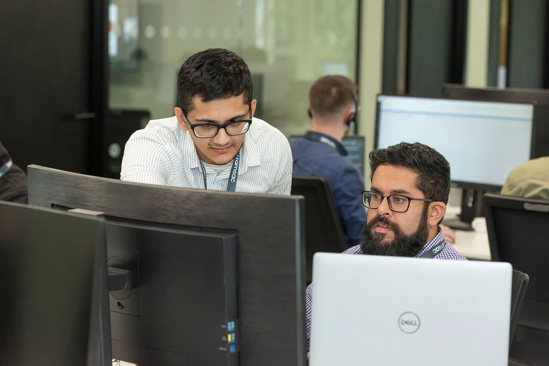 Copilot vs ChatGPT: Which is Right For You?